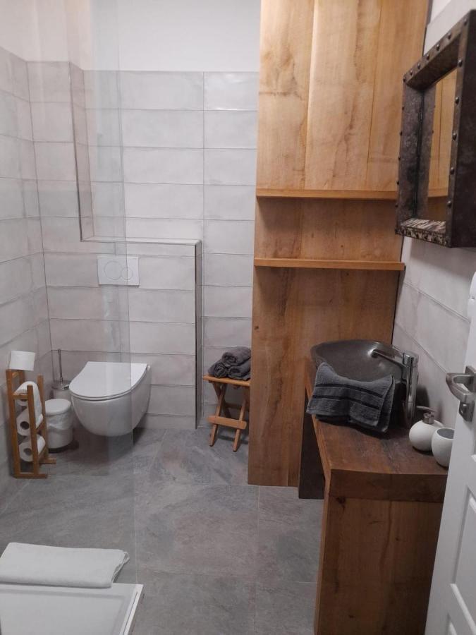 Rv Apartman 米库洛夫 外观 照片